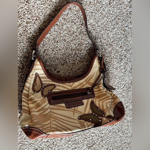 St John's Bay Gabby Butterfly Crossbody/Shoulder Bag - Picture 9 of 15